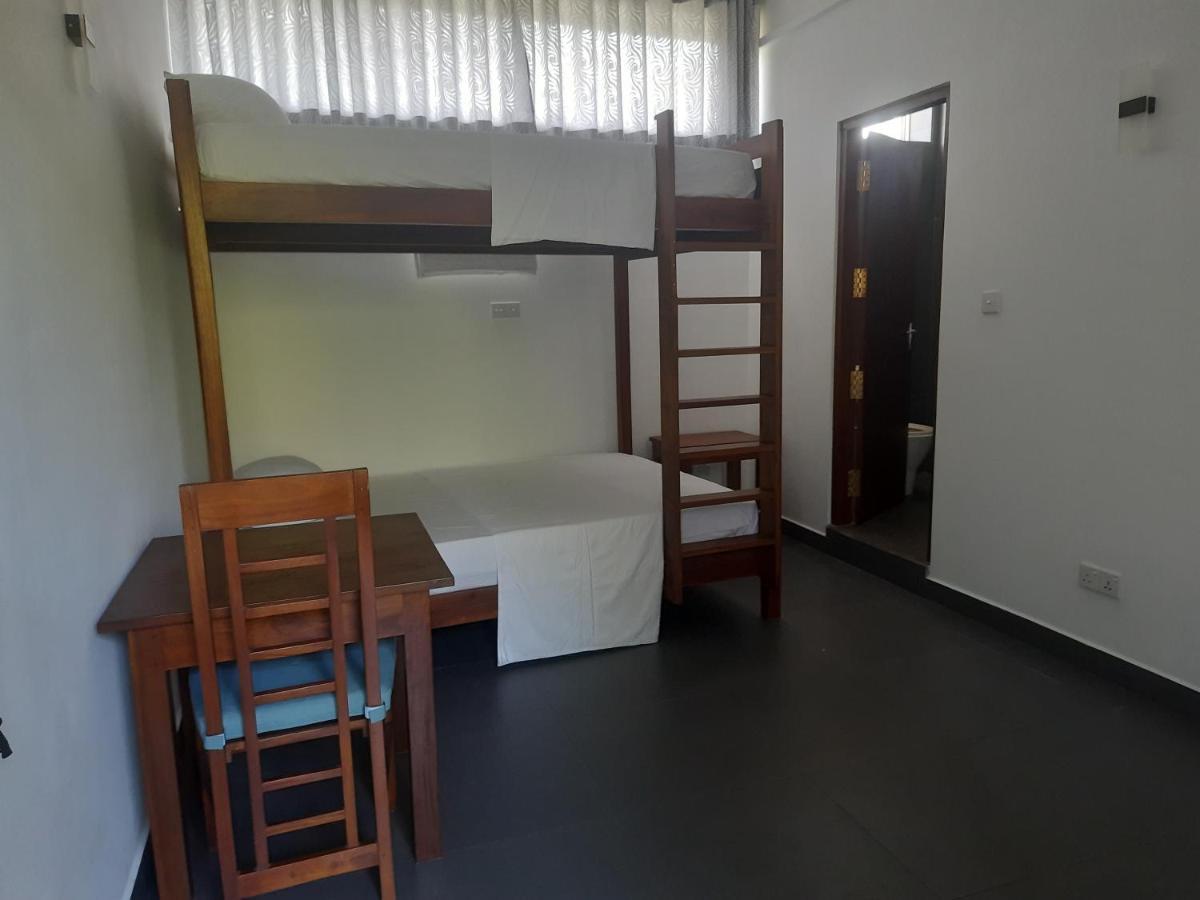 Hotel Paradiso, 乌纳瓦图纳 外观 照片